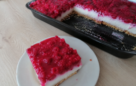 Maline i jogurt kolac